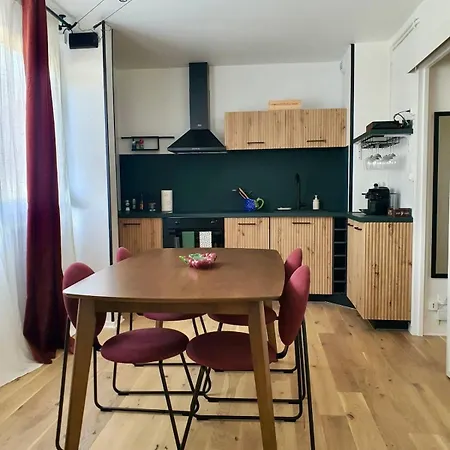 Apartment Le Petit Chardonnay - Centre-ville - Gare A 5min Dijon