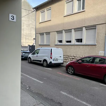 Le Petit Chardonnay - Centre-ville - Gare A 5min Apartment