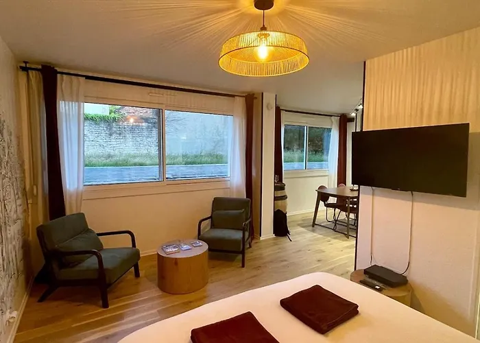 Le Petit Chardonnay - Centre-ville - Gare A 5min Apartment *