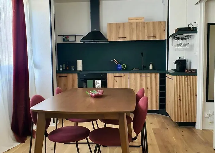 Apartment Le Petit Chardonnay - Centre-ville - Gare A 5min Dijon