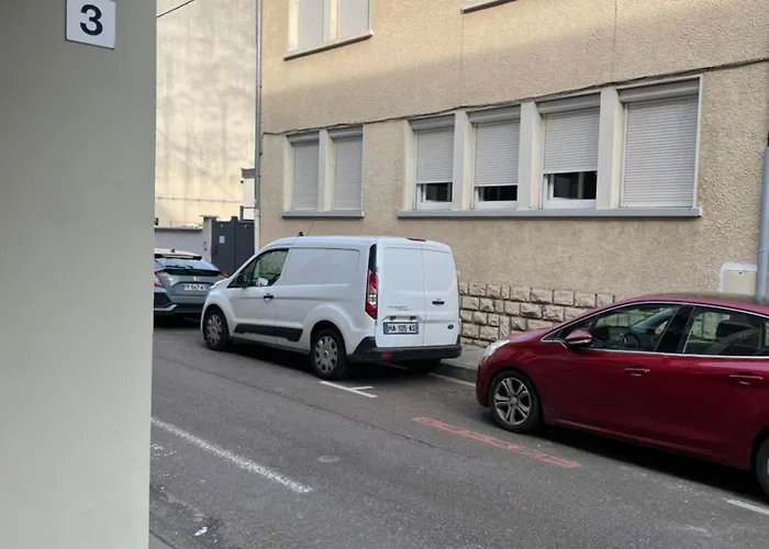 Le Petit Chardonnay - Centre-ville - Gare A 5min Apartment